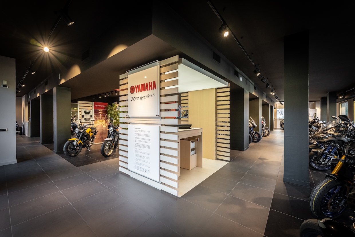 Ristrutturazione negozio Yamaha
