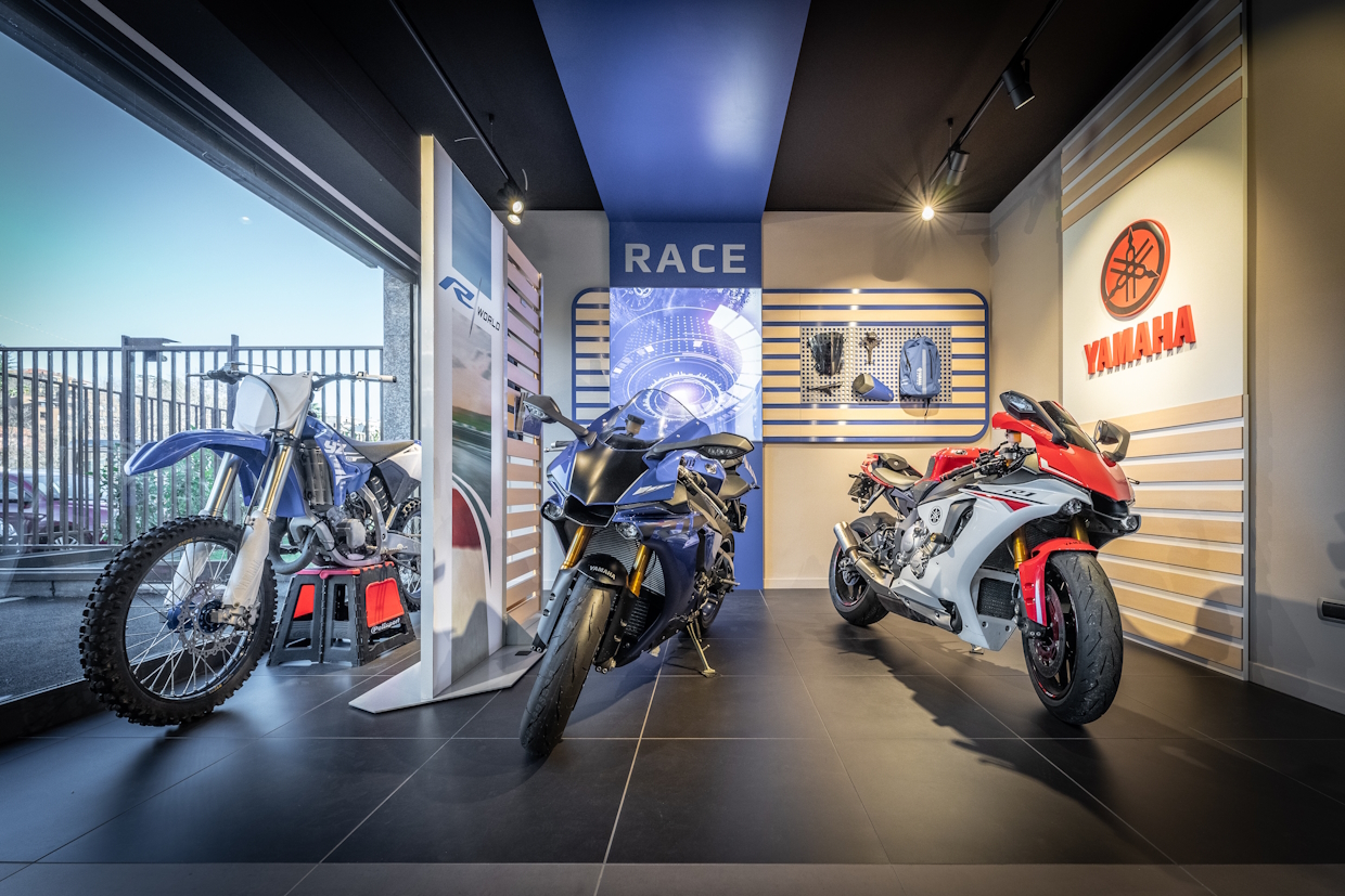 Ristrutturazione negozio Yamaha