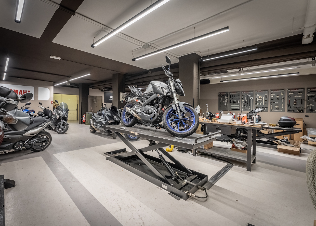 Ristrutturazione negozio Yamaha