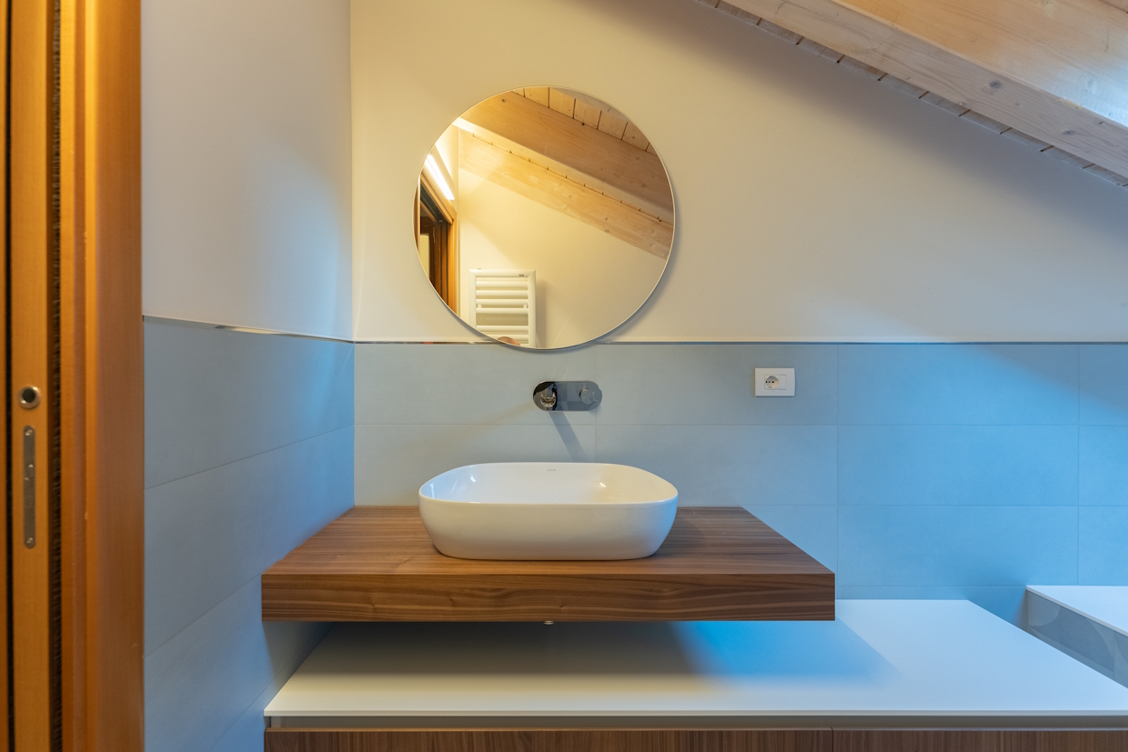 Ristrutturazione di bagno in soffitta